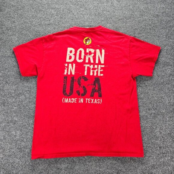 Buc-ees Tshirt Mens Large Red Patriotic American Flag Born In The USA Texas - Picture 8 of 8